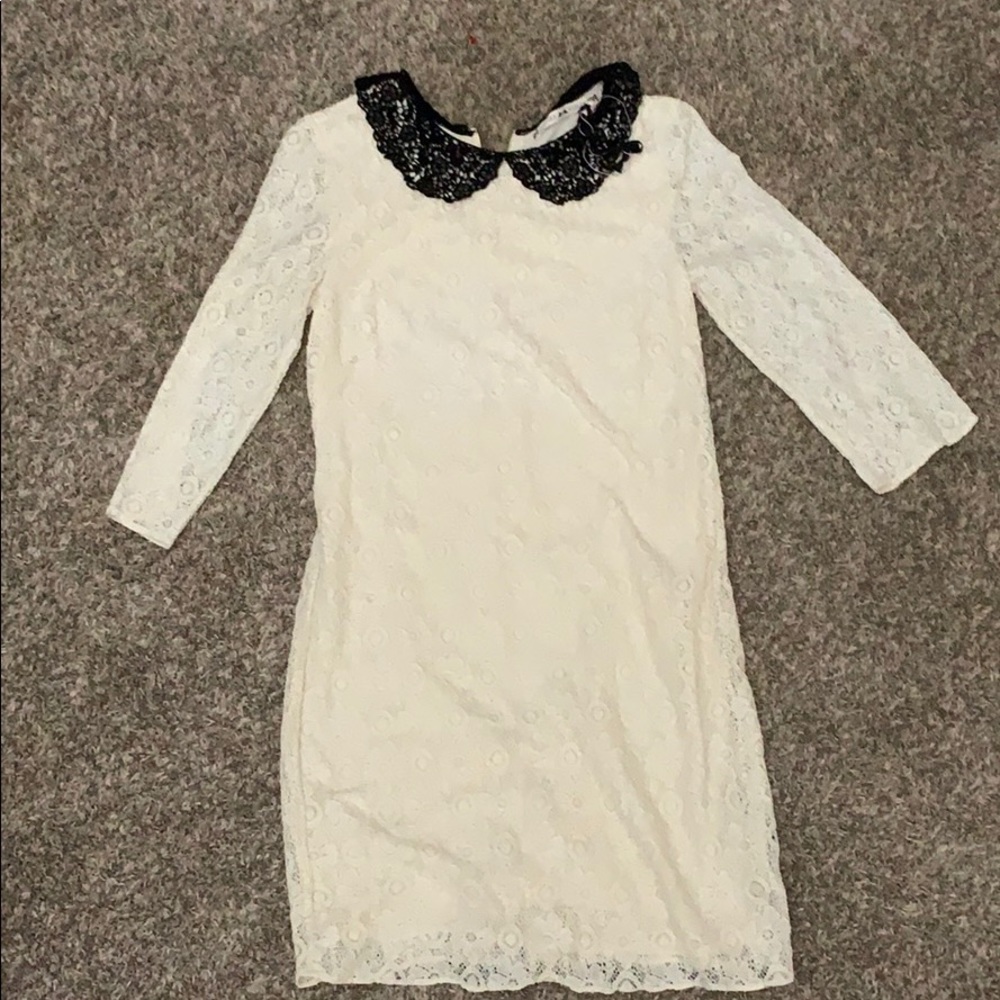 Chelsea and violet mod lace dress
